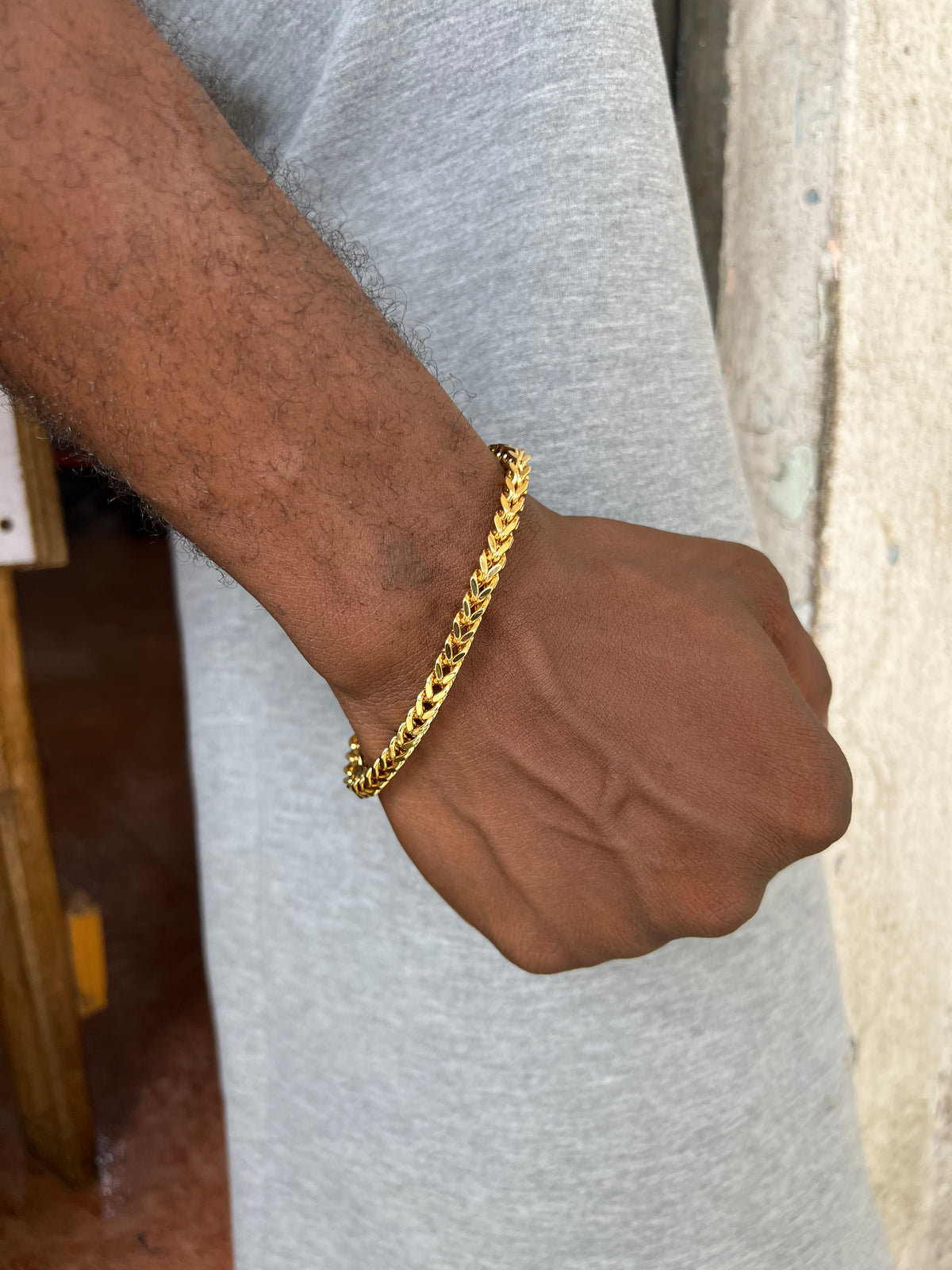 Bracelet