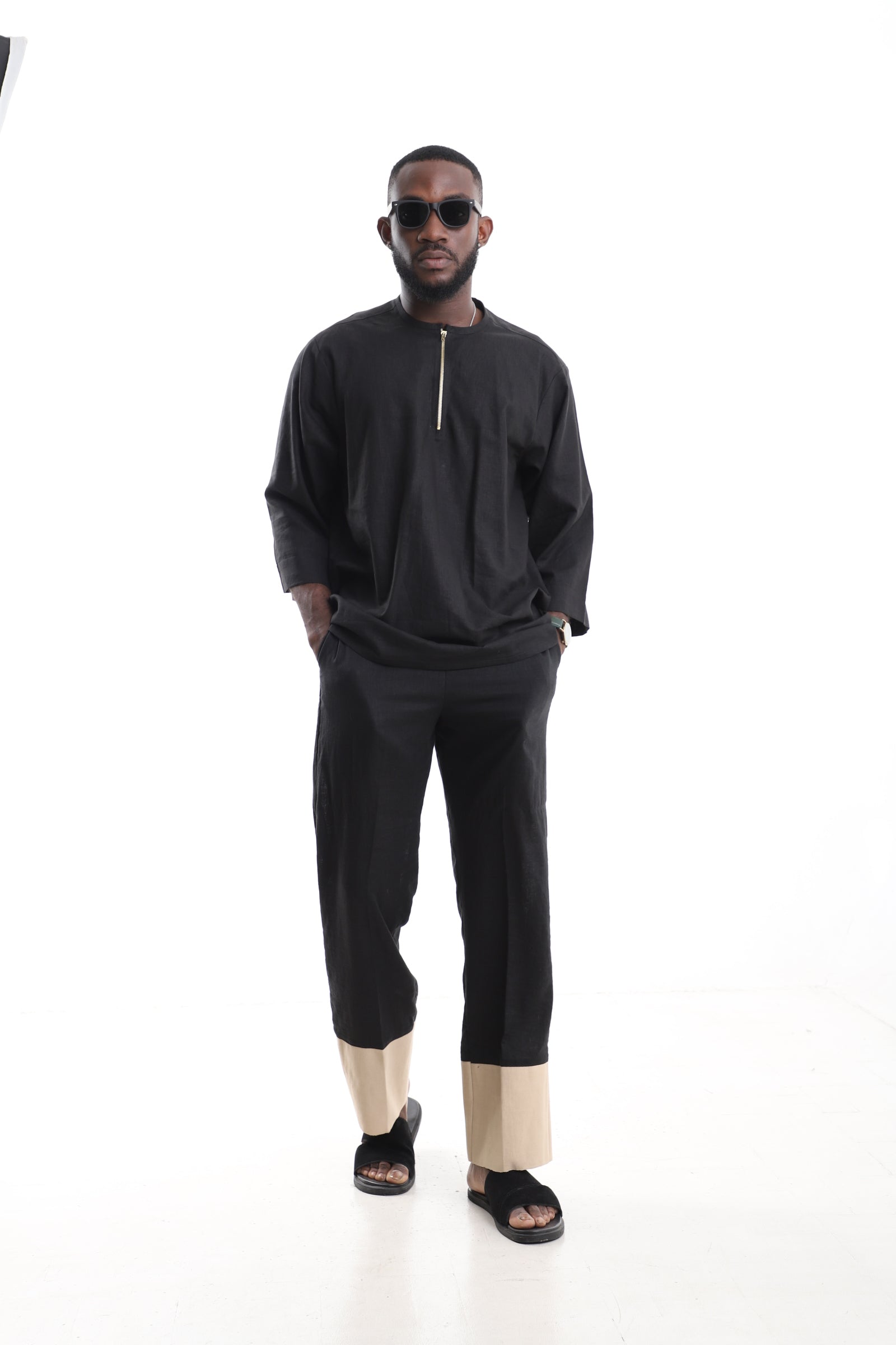 Premium 2-Piece Men's Black Linen Set – Quarter-Zip Tunic Top & Contrast-Hem Trousers