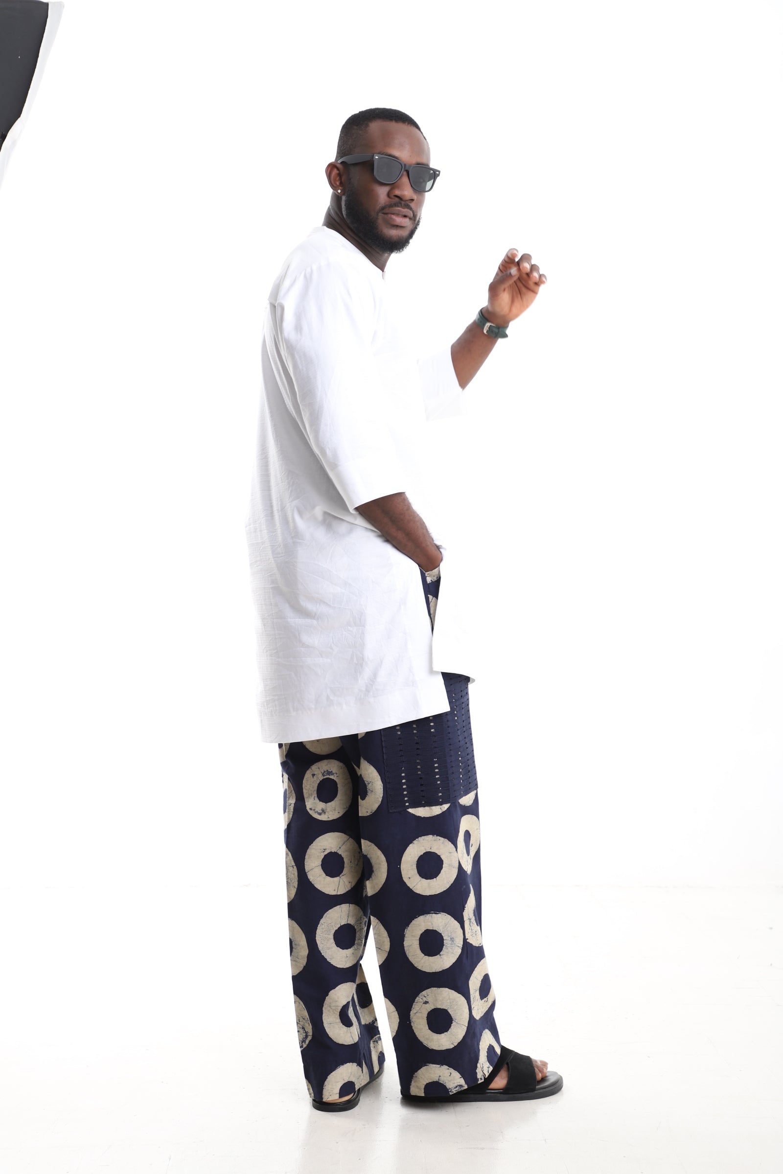 Premium 2-Piece African Menswear Set – White Minimalist Tunic Top & Handcrafted Navy Adire Cargo Pants with Aso-oke Pockets