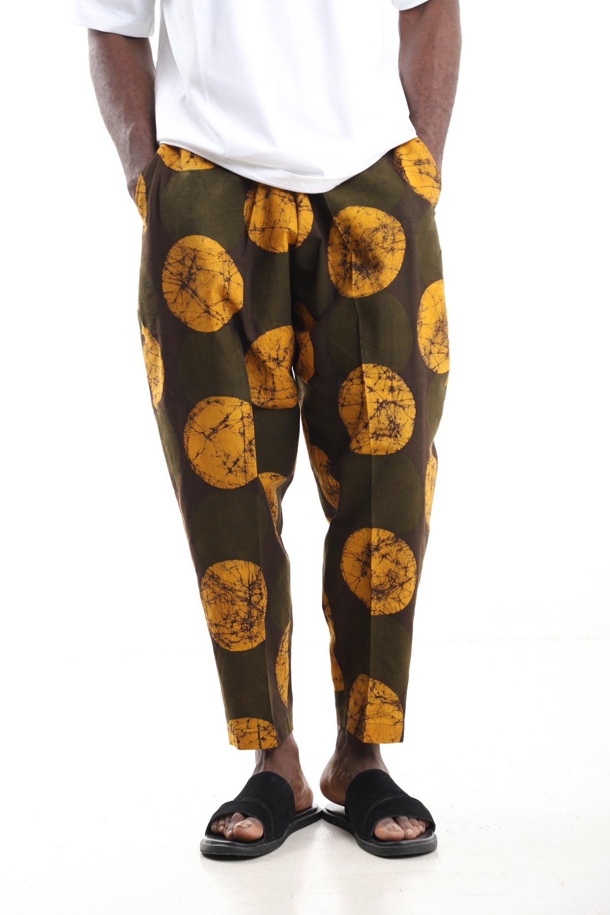 King Kaftan Sunburst Batik Adire Cotton Barrel Pants – Detail View – African men's fashion Nigeria