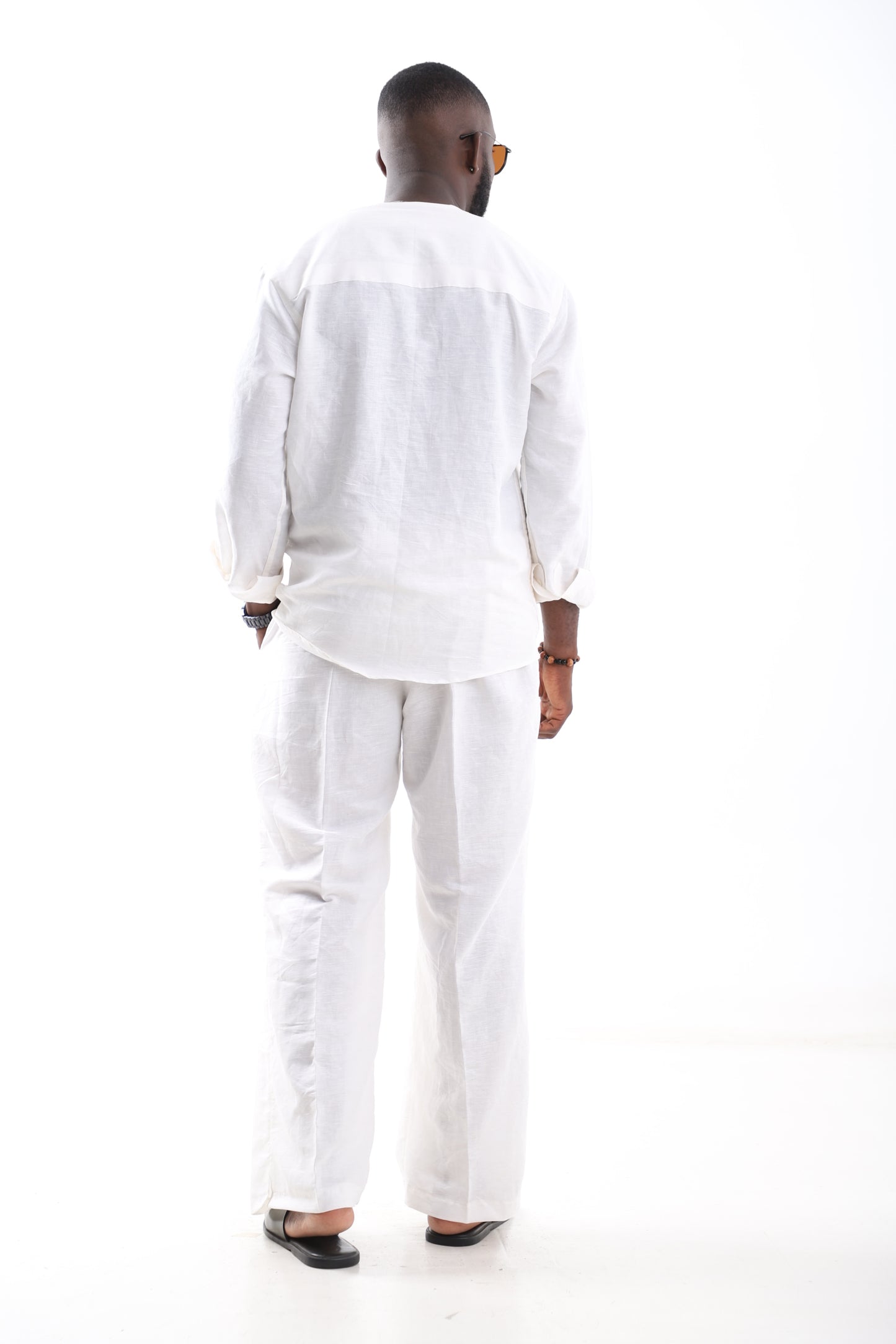 Pure Elegance,– The Luxe Linen Set