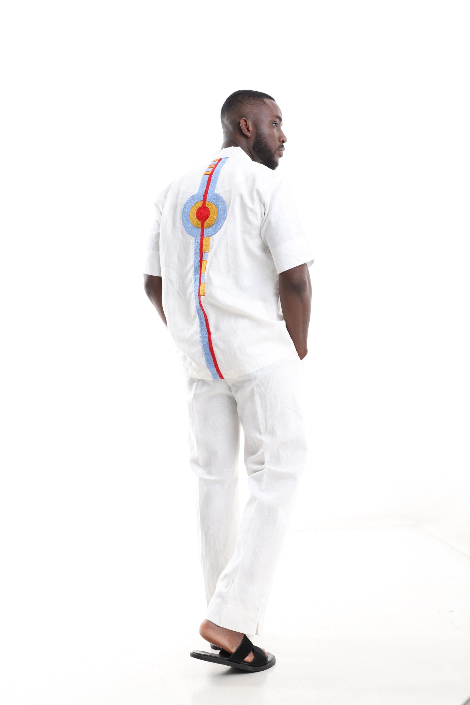 Ivory Heritage Linen Set