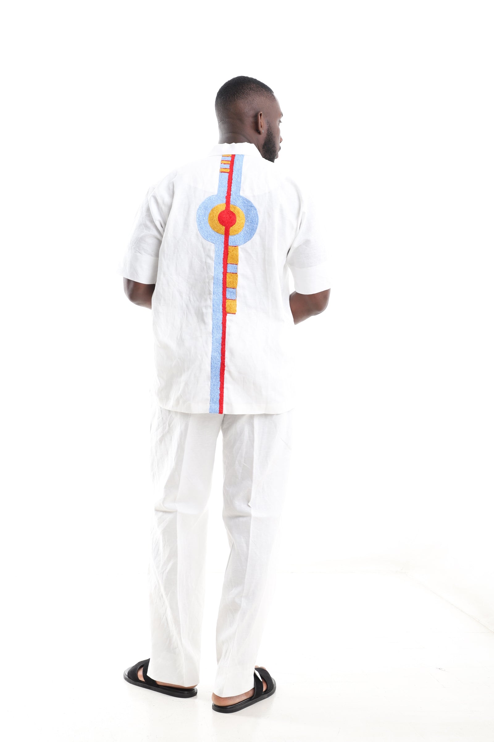 Ivory Heritage Linen Set