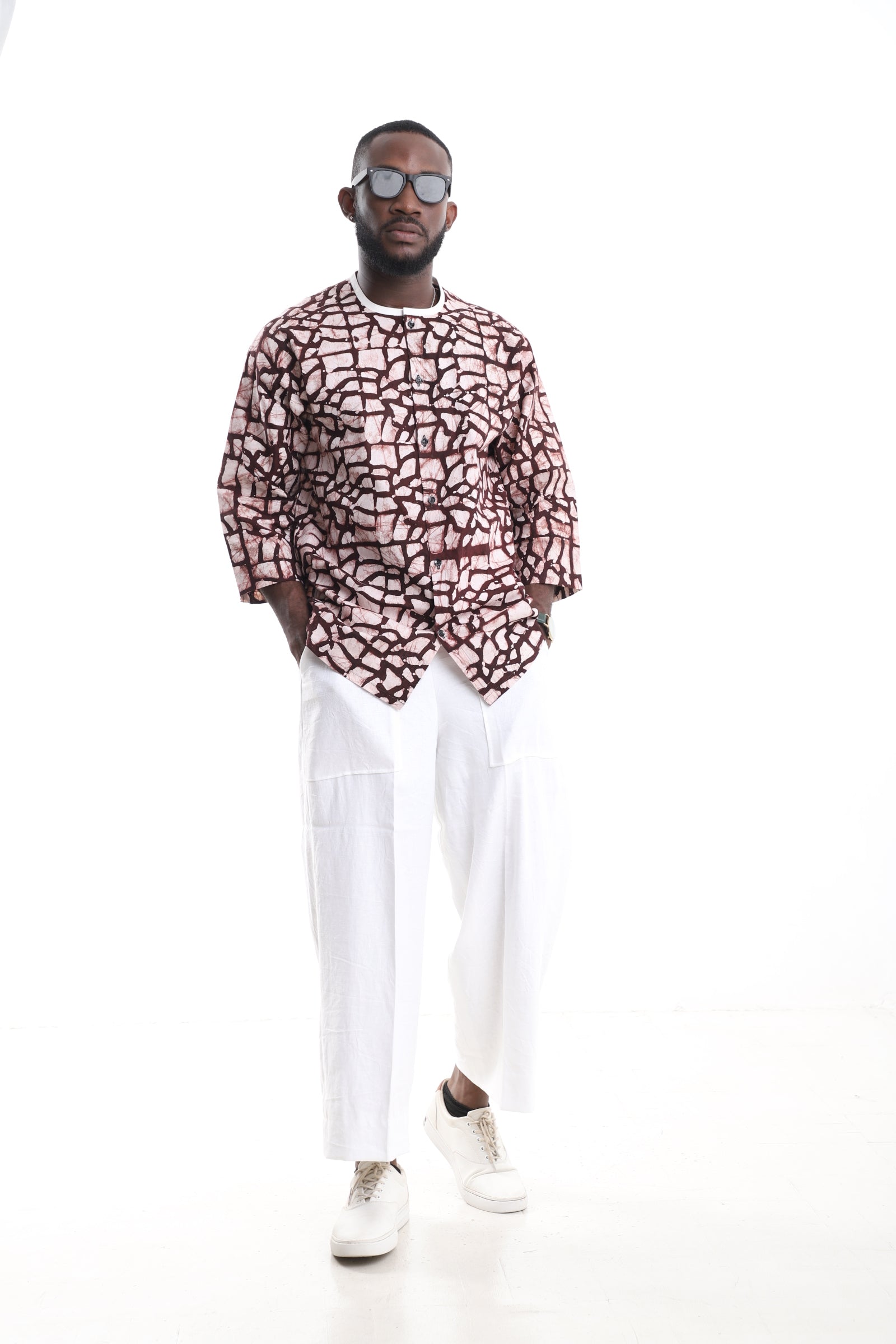 Premium 2-Piece Men's Linen &amp; Adire Set – Handcrafted Earth-Tone Adire Tunic Top &amp; Crisp White Linen Pants