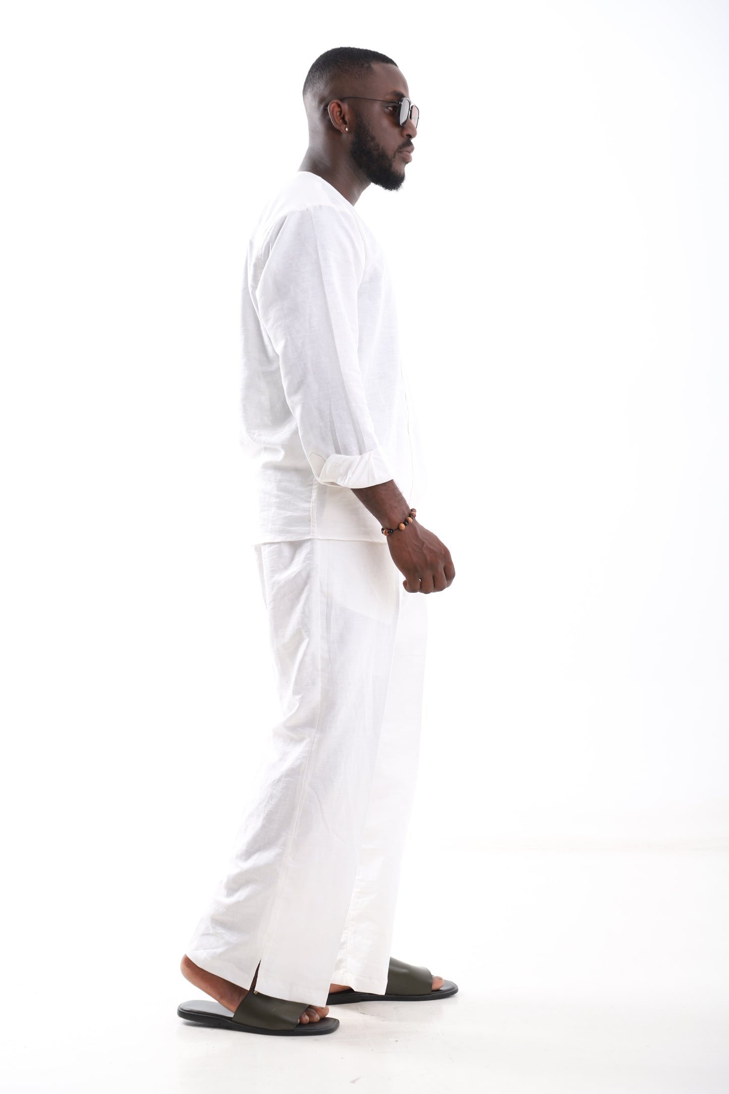 Pure Elegance,– The Luxe Linen Set