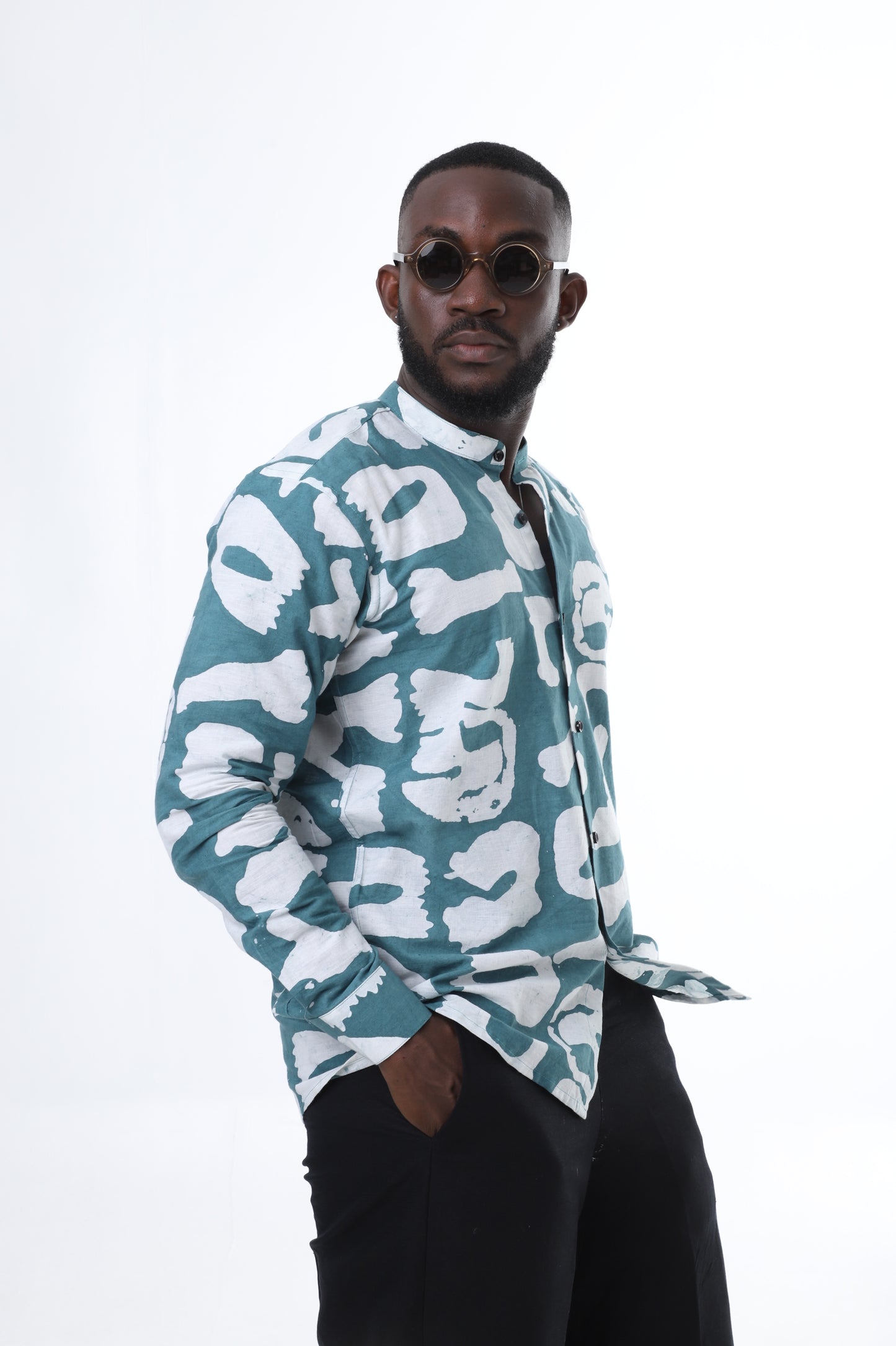 Adire Shirt x Black Linen Trousers