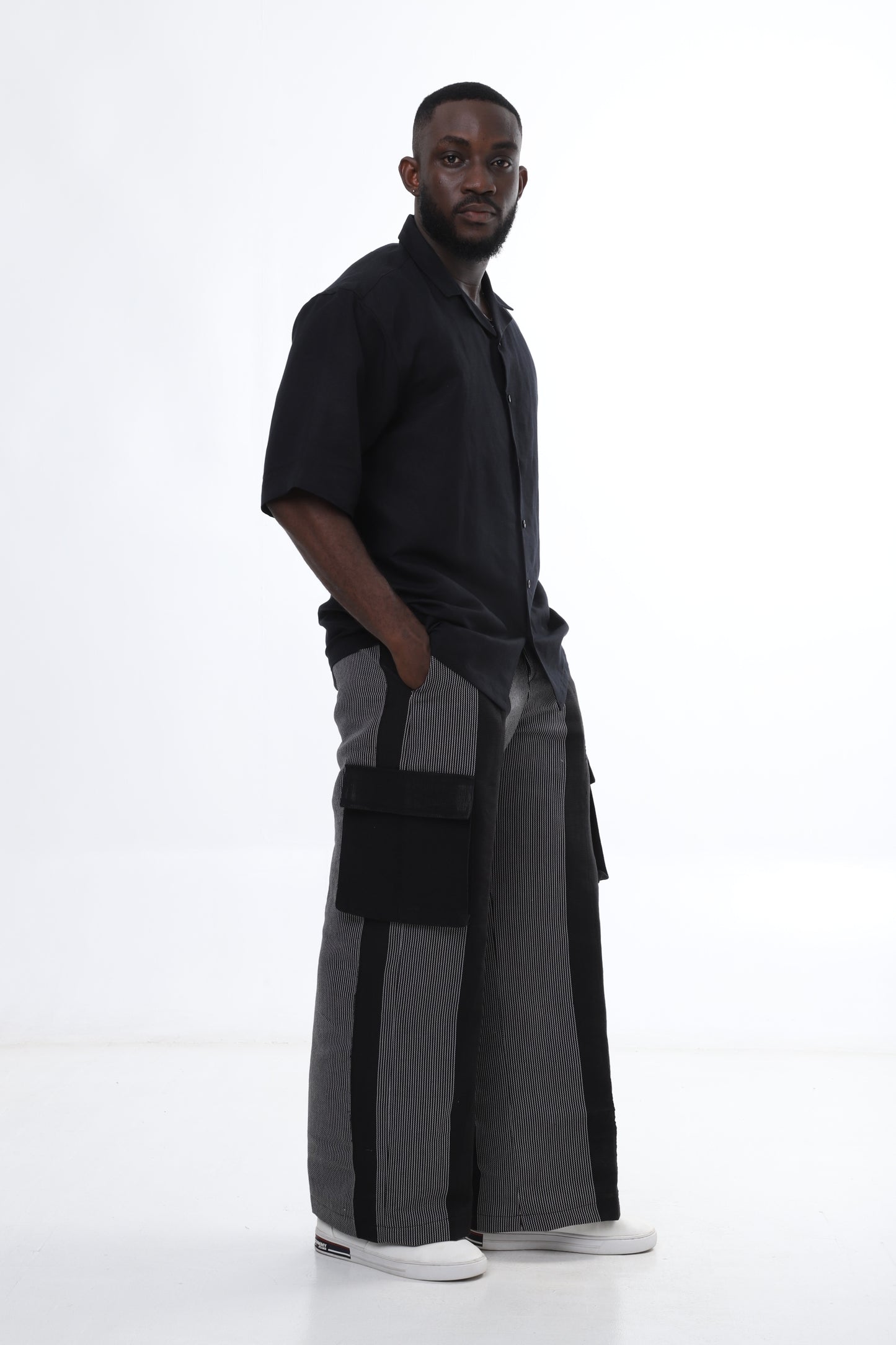 Monochrome Royalty Àṣọ-Òkẹ́ Set