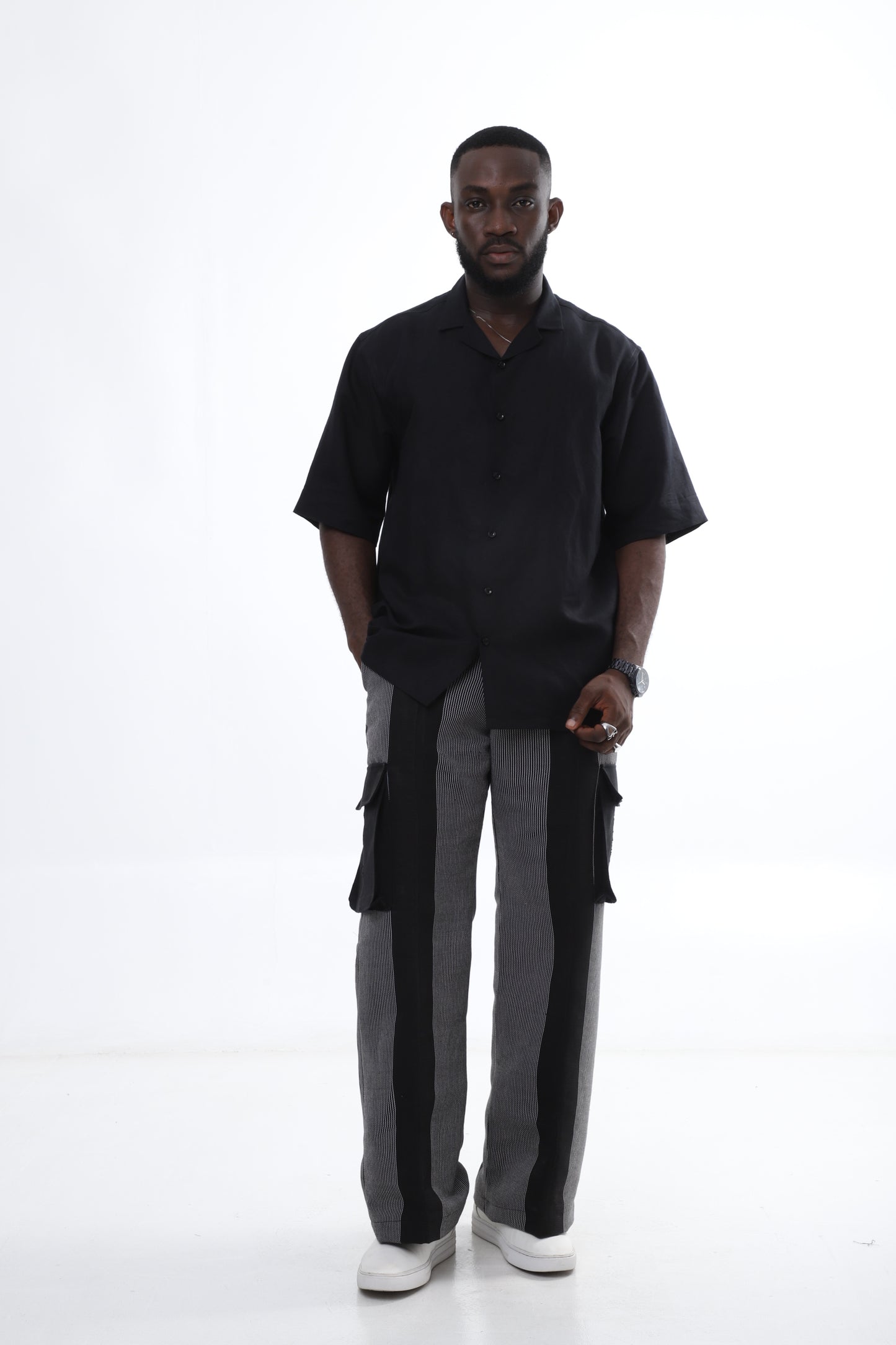 Monochrome Royalty Àṣọ-Òkẹ́ Set