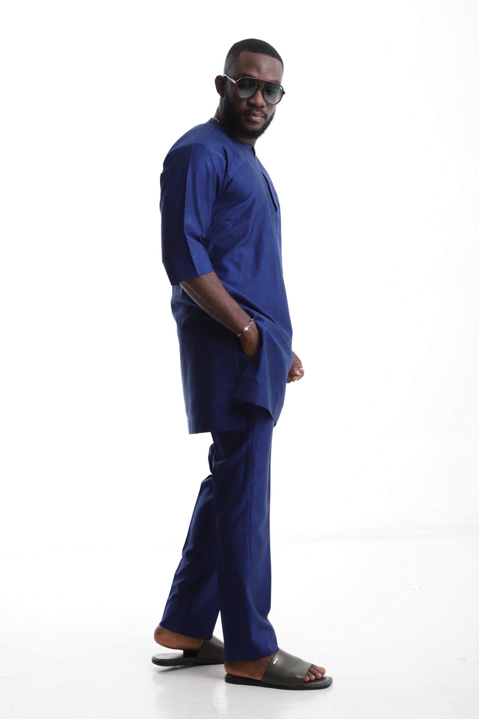 Royal Blue Senator Wear – Premium Men’s Traditional Outfit
