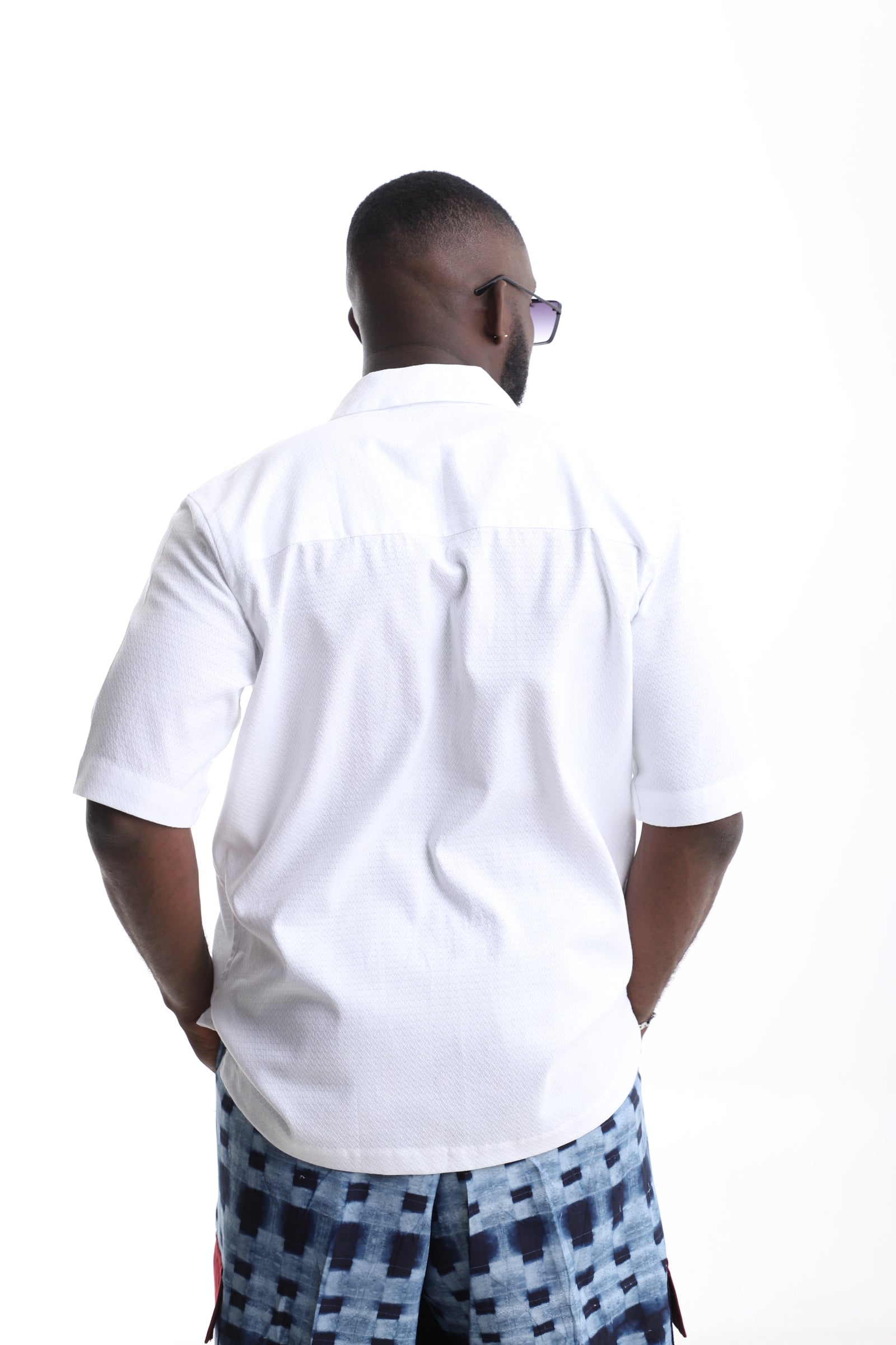 Exclusive White Relaxed-Fit Shirt –